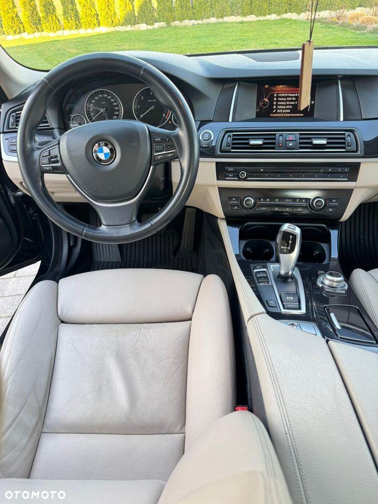 BMW Seria 5 520d - 15