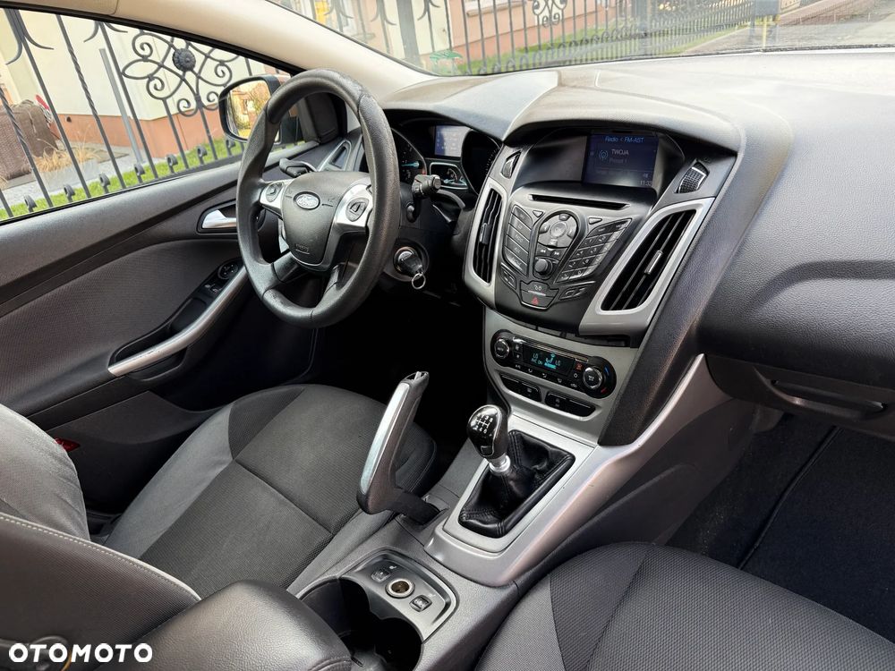 Ford Focus 1.6 TDCi ECOnetic 88g Start-Stopp-System Trend - 19