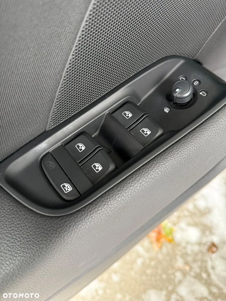 Audi A3 ver-1-0-tfsi-limousine - 17