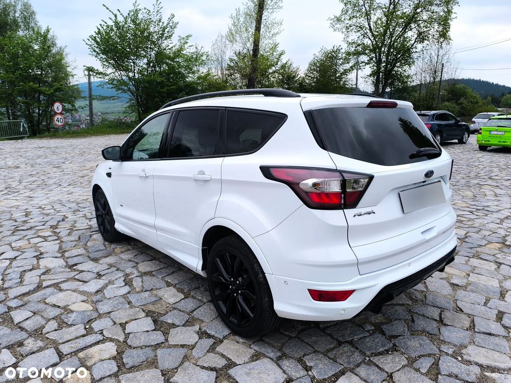 Ford Kuga 2.0 TDCi 4x4 ST-Line - 4