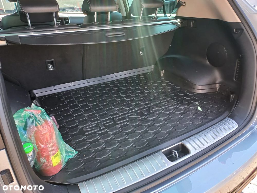 Kia Sportage - 16