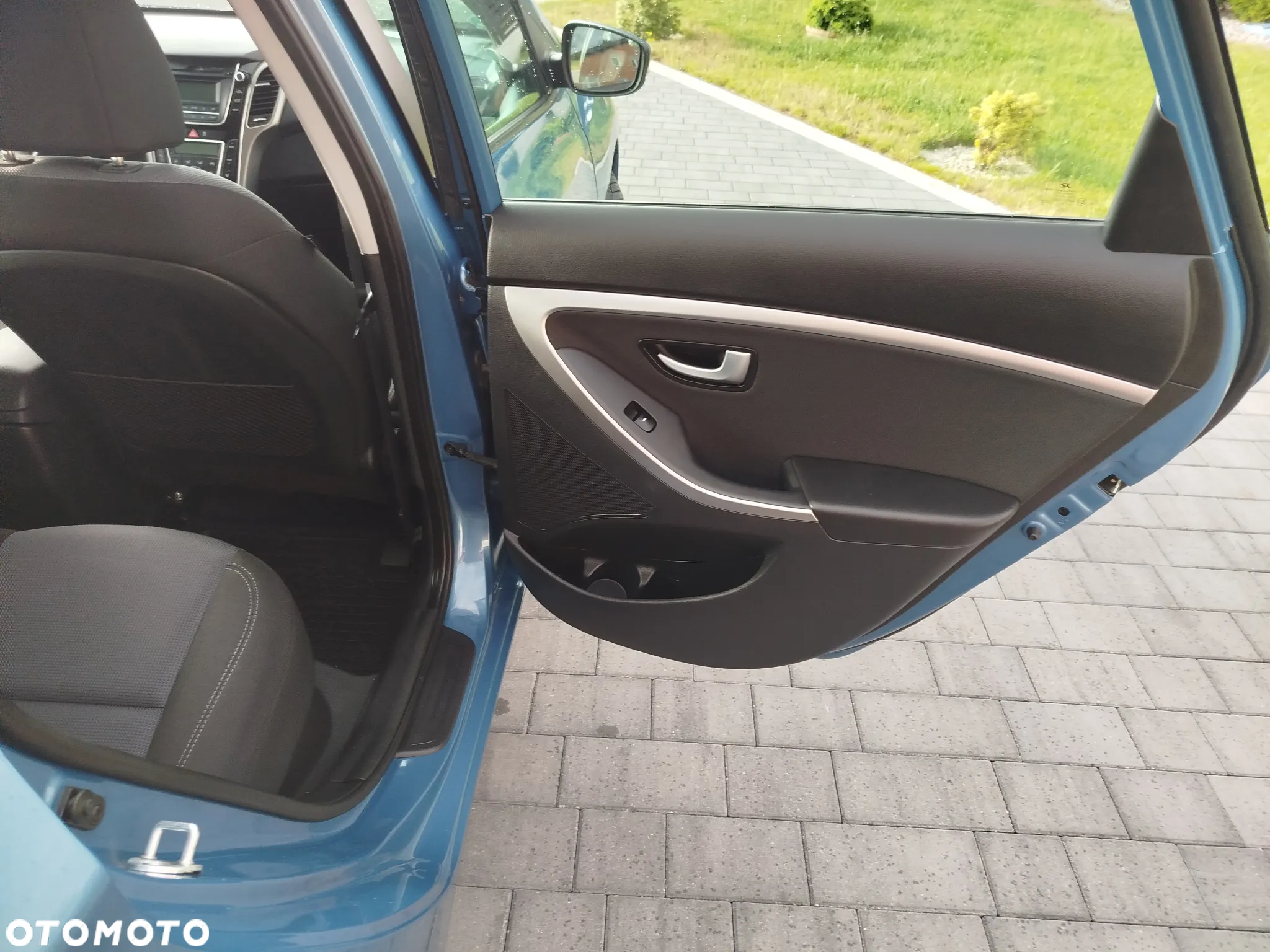 Hyundai i30 1.6 CRDi Premium - 32