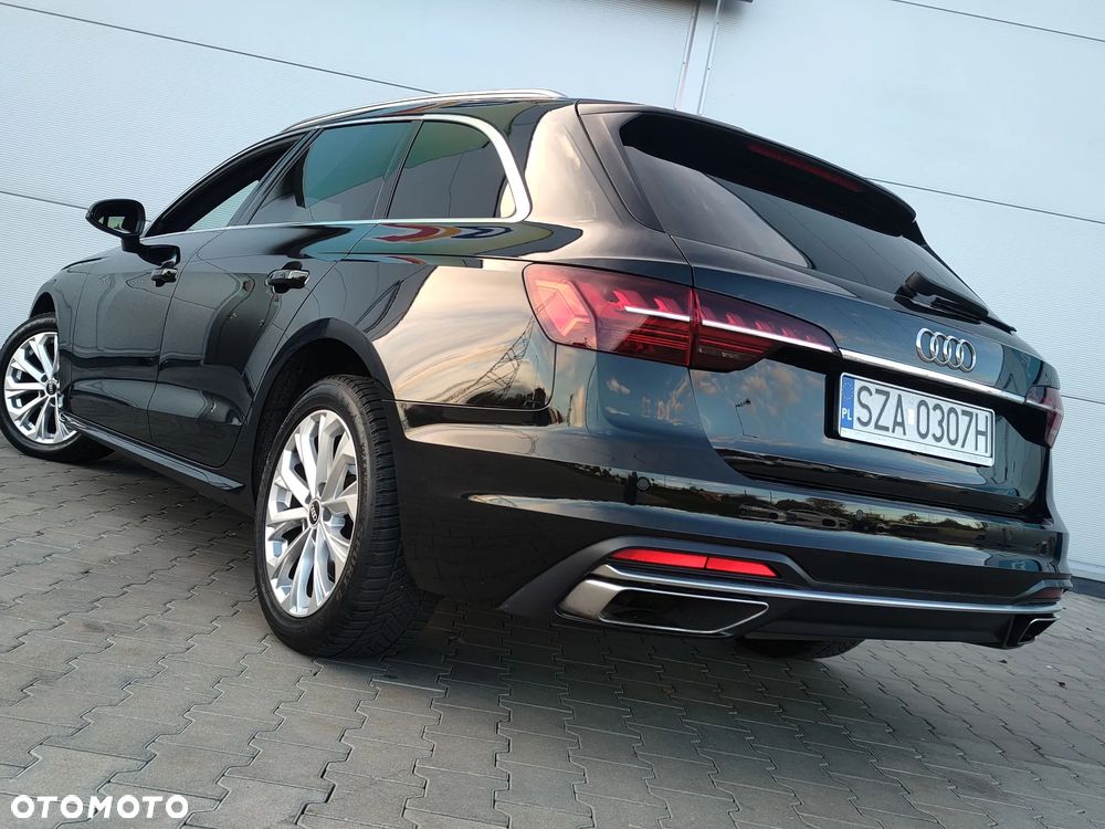 Audi A4 Avant 35 TFSI S tronic - 12