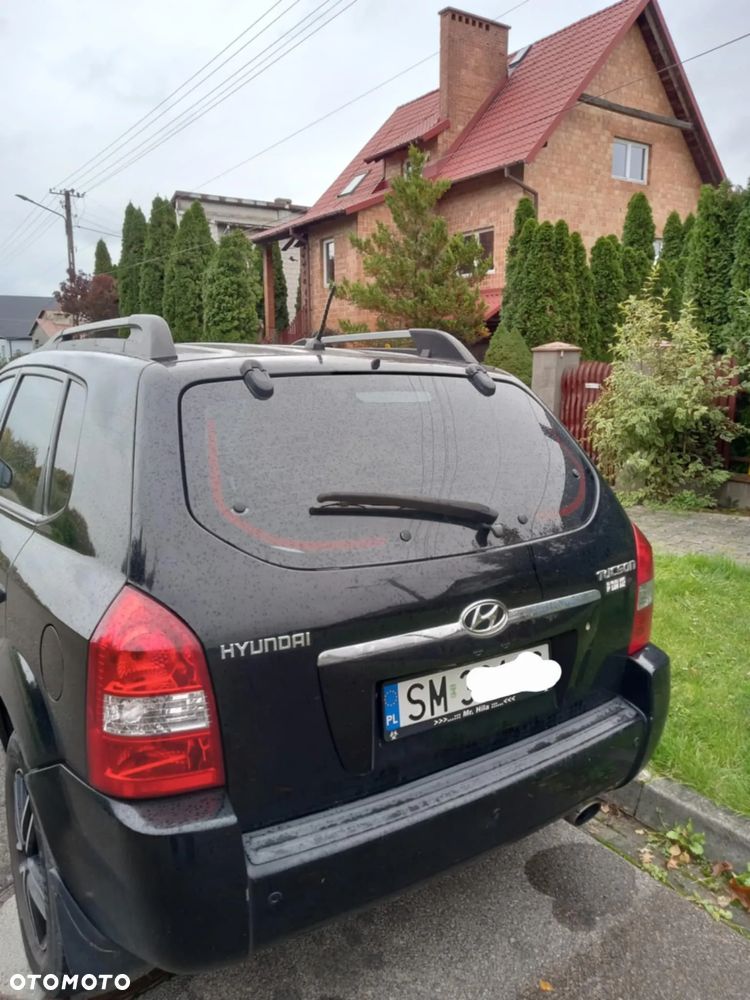 Hyundai Tucson 2.0 Comfort 2WD - 2