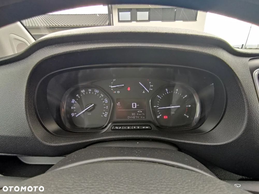 Toyota PROACE - 16