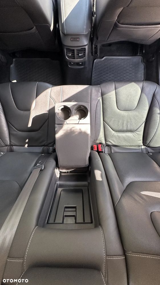 Ford Mondeo - 9
