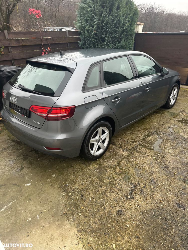 Audi A3 1.6 TDI Sportback (clean diesel) S tronic S line Sportpaket - 5