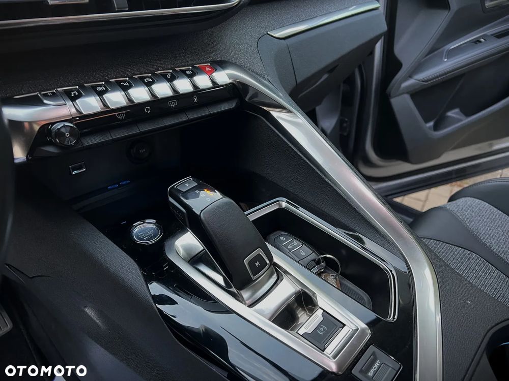 Peugeot 5008 BlueHDI 130 EAT8 Allure Business-Paket - 35