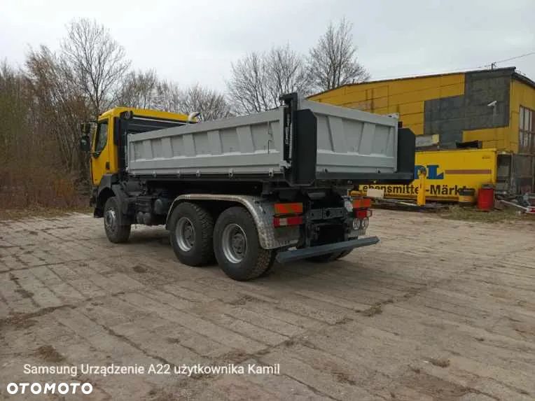 Renault Kerax 6X4 - 3