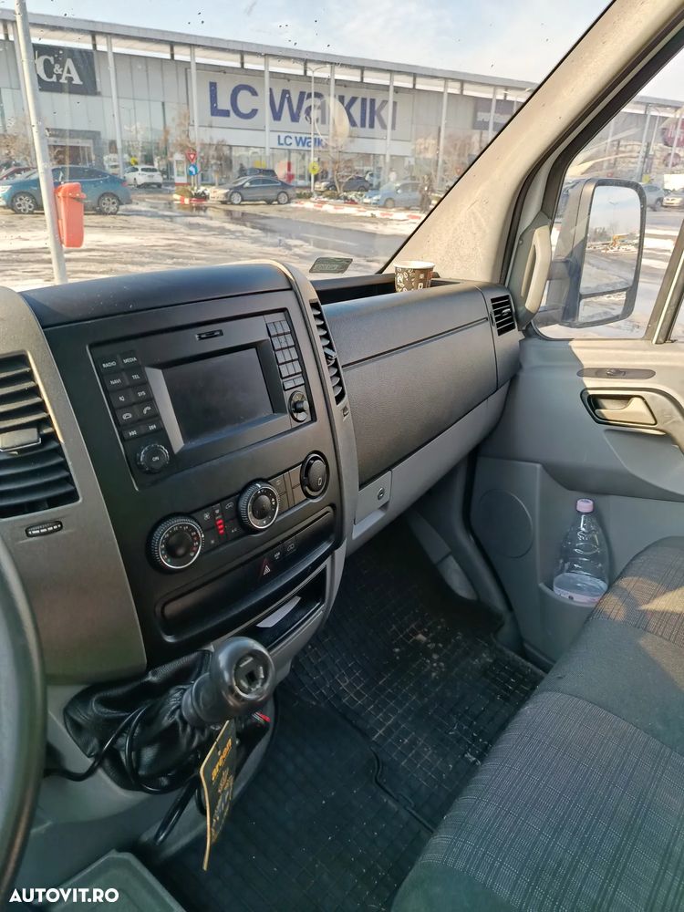 Mercedes-Benz Sprinter - 10