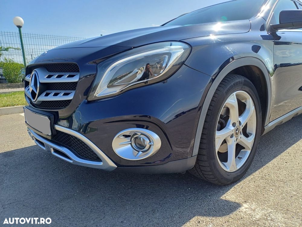Mercedes-Benz GLA 200 d Aut. - 4