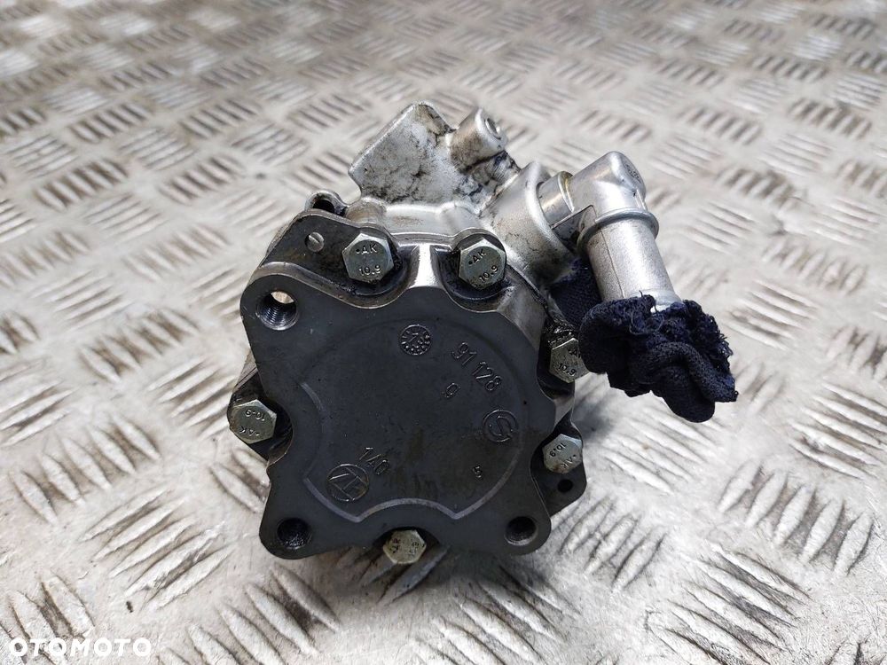 POMPA WSPOMAGANIA AUDI A4 B6 2.5 TDI 8E0145156T - 5