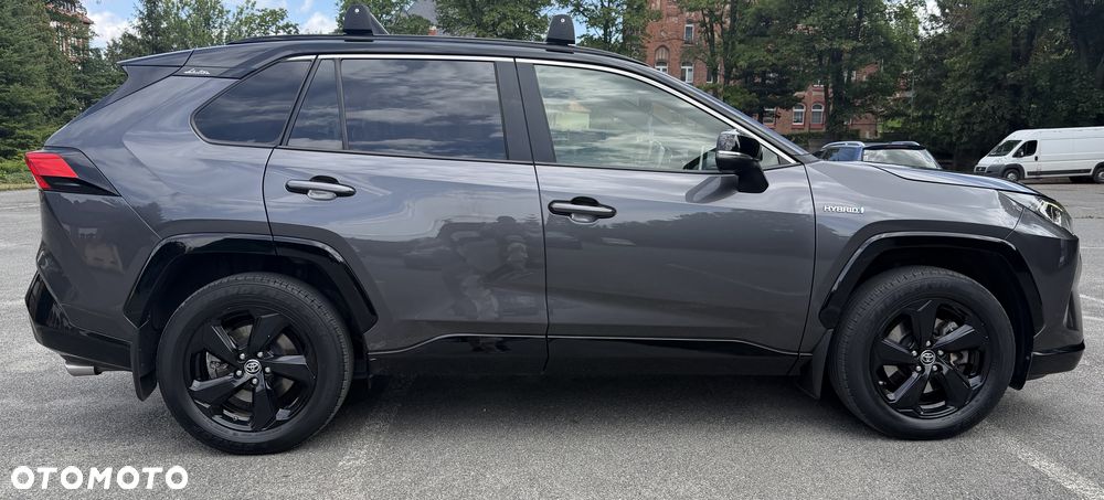 Toyota RAV4 - 2