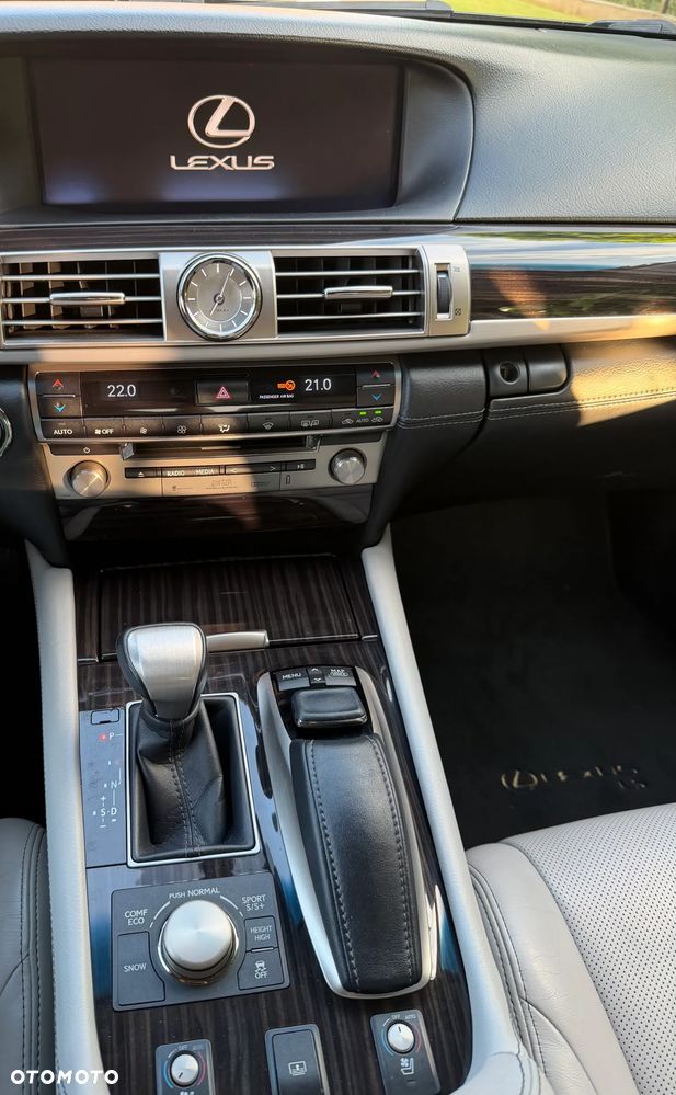 Lexus LS 460 Superior AWD - 19