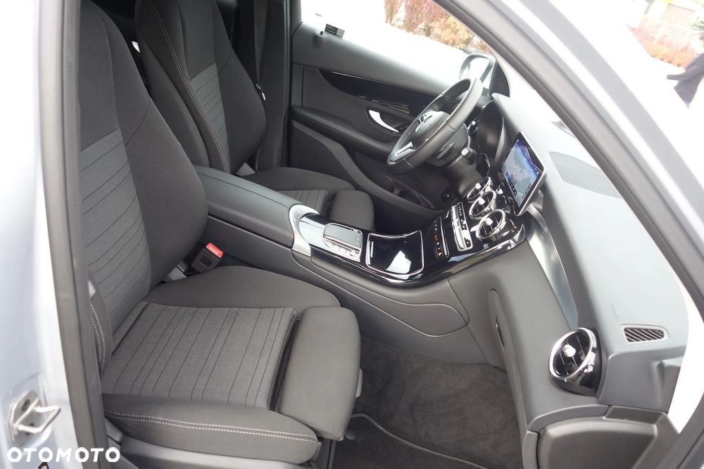 Mercedes-Benz GLC 220 d 4-Matic - 11