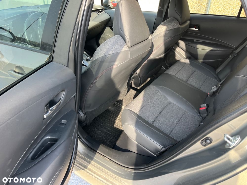 Toyota Corolla 1.8 Hybrid Comfort - 14