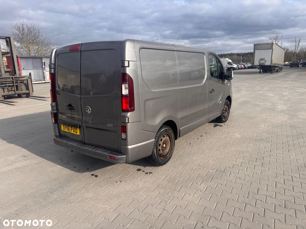 Opel Vivaro Trafic 1.6 BiTurbo Klima - 24