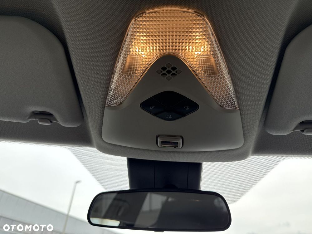 Toyota C-HR 1.8 Hybrid GPF Comfort - 24