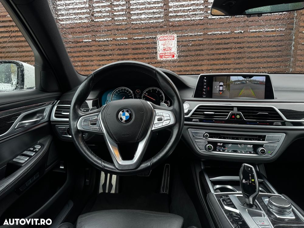 BMW Seria 7 730d xDrive - 14