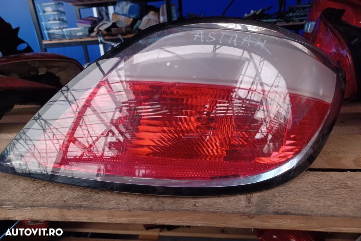 STOP DREAPTA Opel Astra H  [din 2004 pana  2007] seria Hatchback - 1