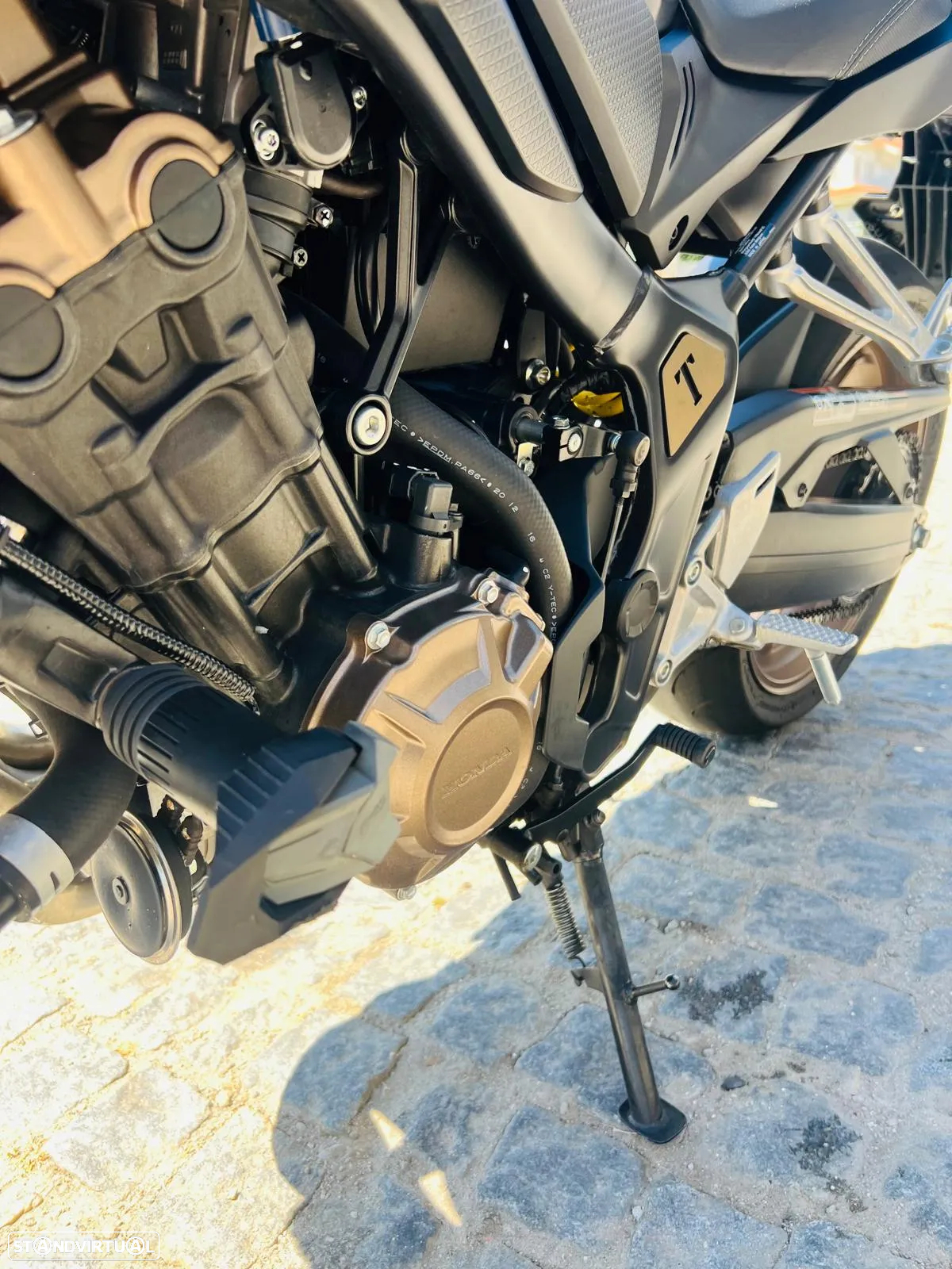Honda CB 650R - 6