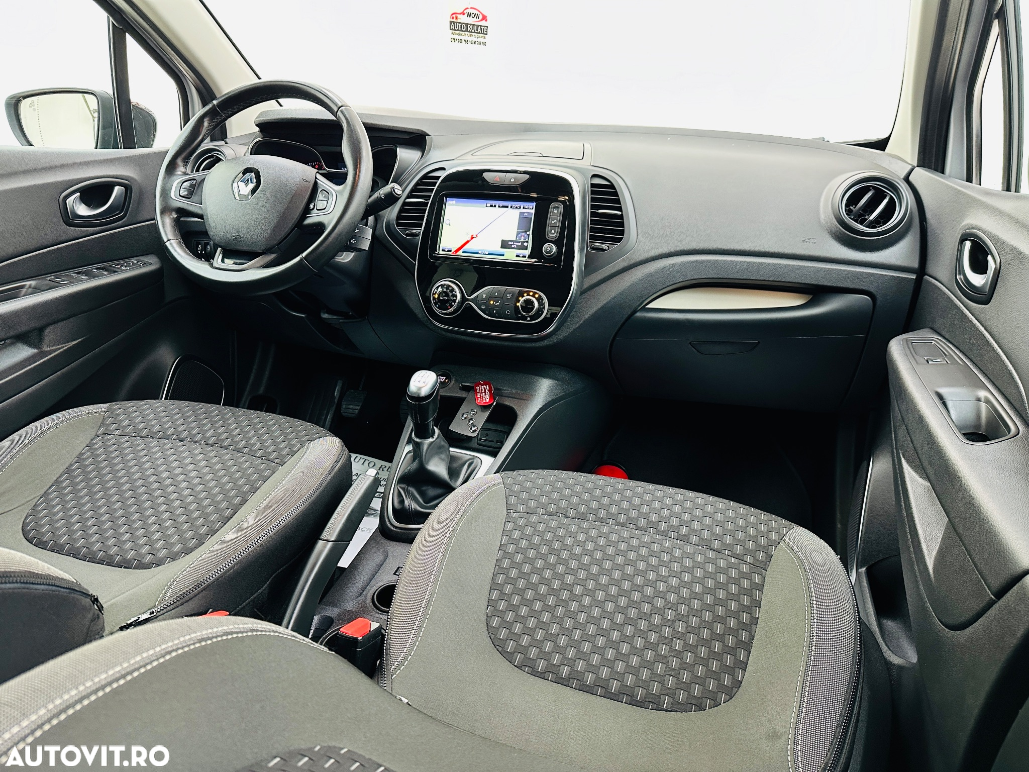 Renault Captur - 21