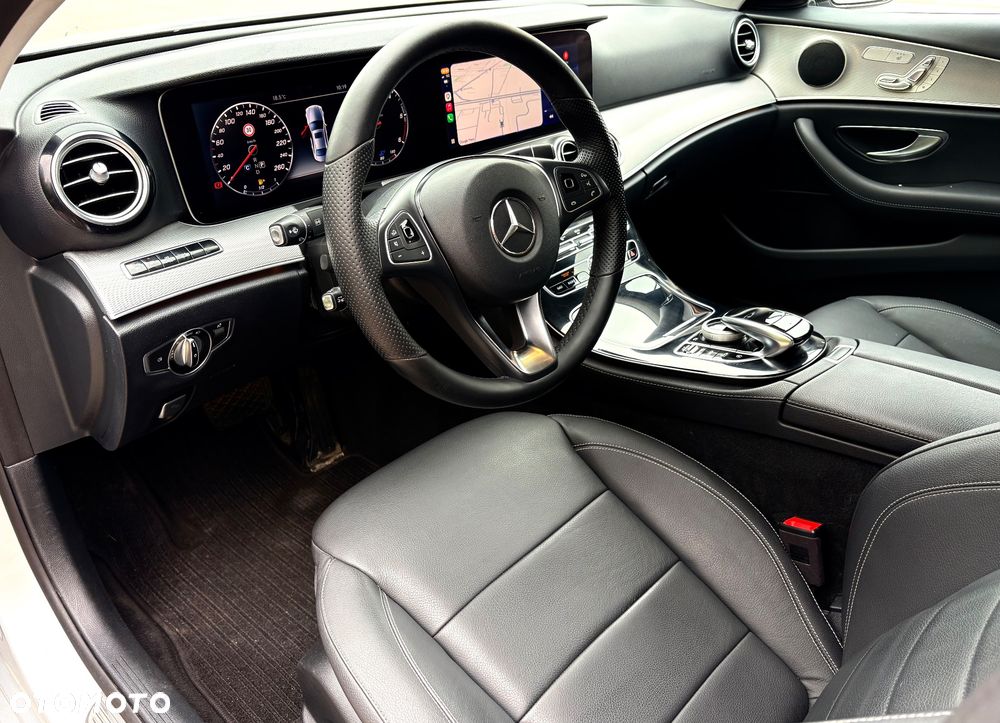 Mercedes-Benz Klasa E - 11