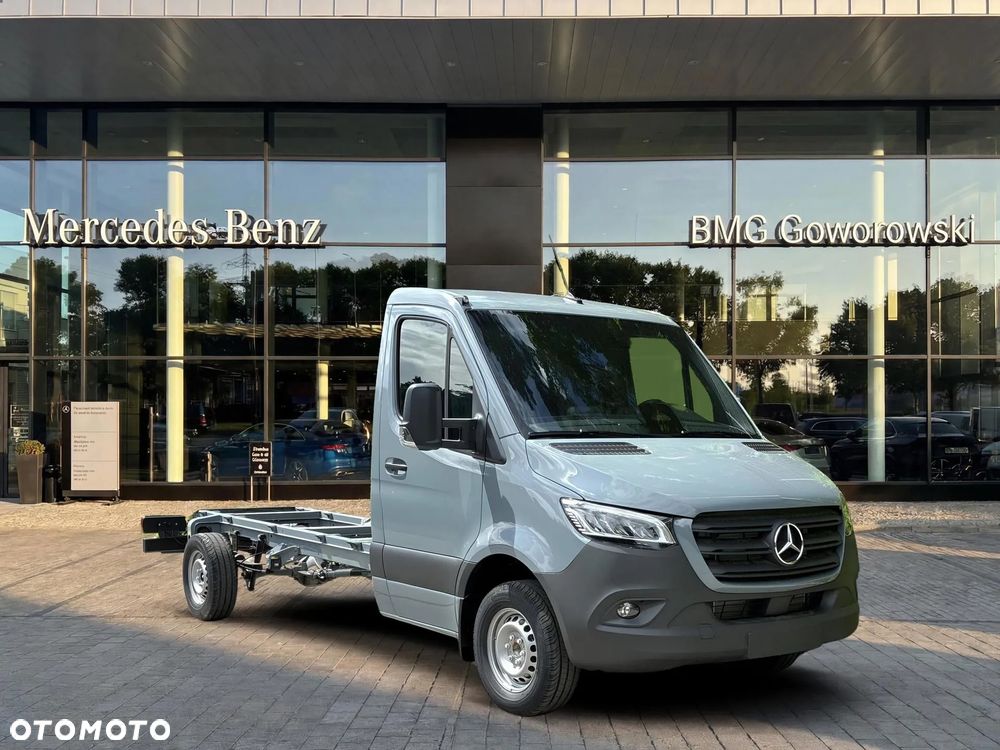 Mercedes-Benz Sprinter 317 4325 - 7