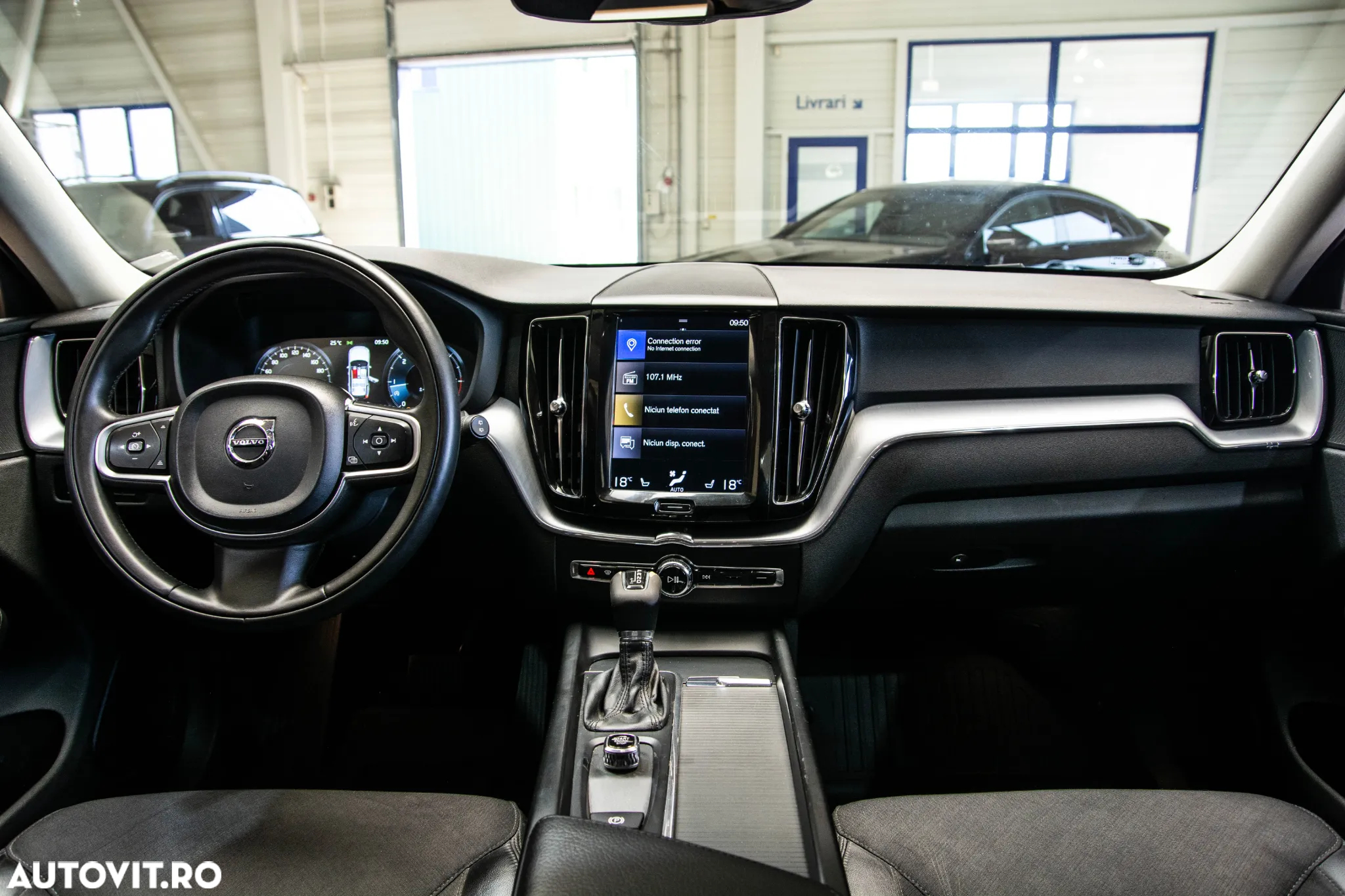 Volvo XC 60 D4 AWD Momentum - 28