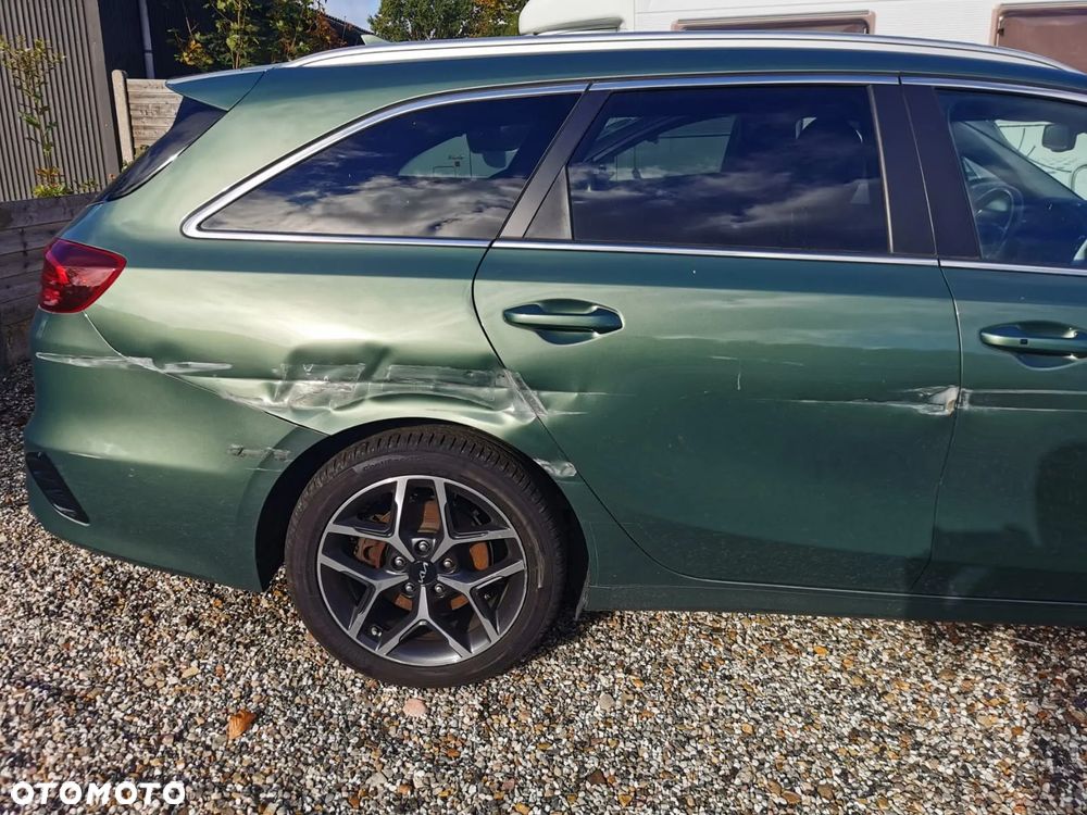 Kia Ceed SW 1.6 GDI DCT OPF Plug-in-Hybrid Platinum Edition - 4