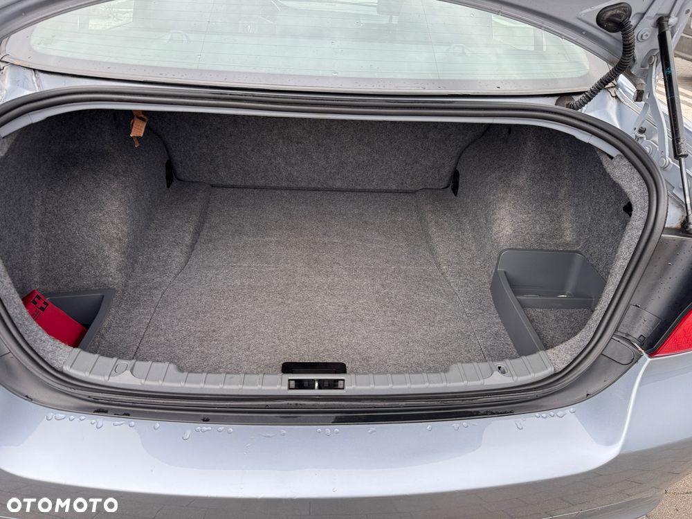 BMW Seria 3 - 16
