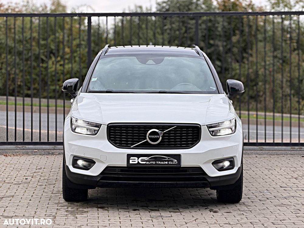 Volvo XC 40 D4 AWD R-Design - 2