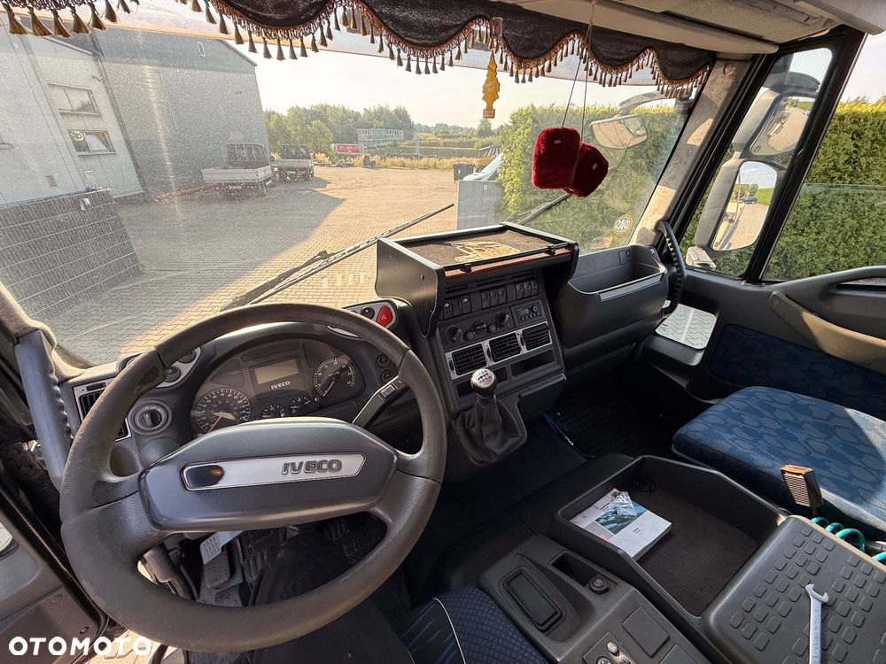 Iveco 120e22 - 4