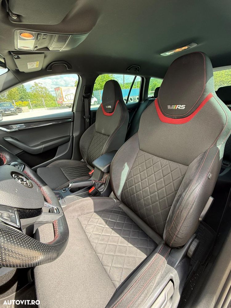 Skoda Octavia 2.0 245 TSI DSG RS - 4