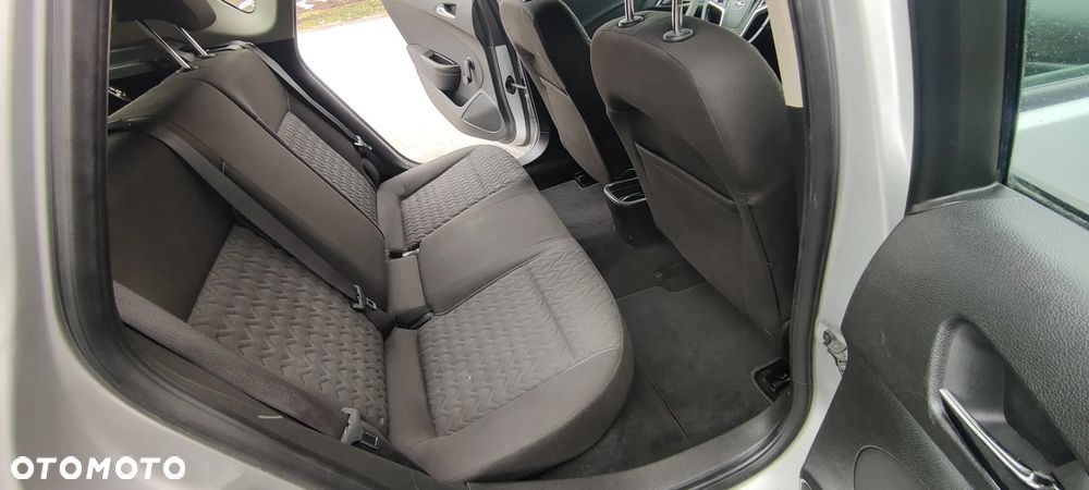 Opel Astra 1.3 CDTI Cosmo S&S - 12