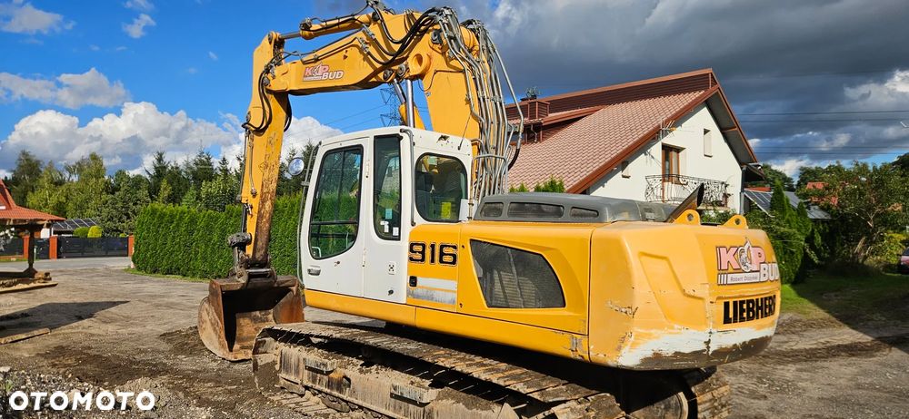 Liebherr 916 - 2