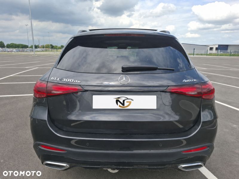 Mercedes-Benz GLC 300 de 4Matic 9G-TRONIC Edition AMG Line - 6