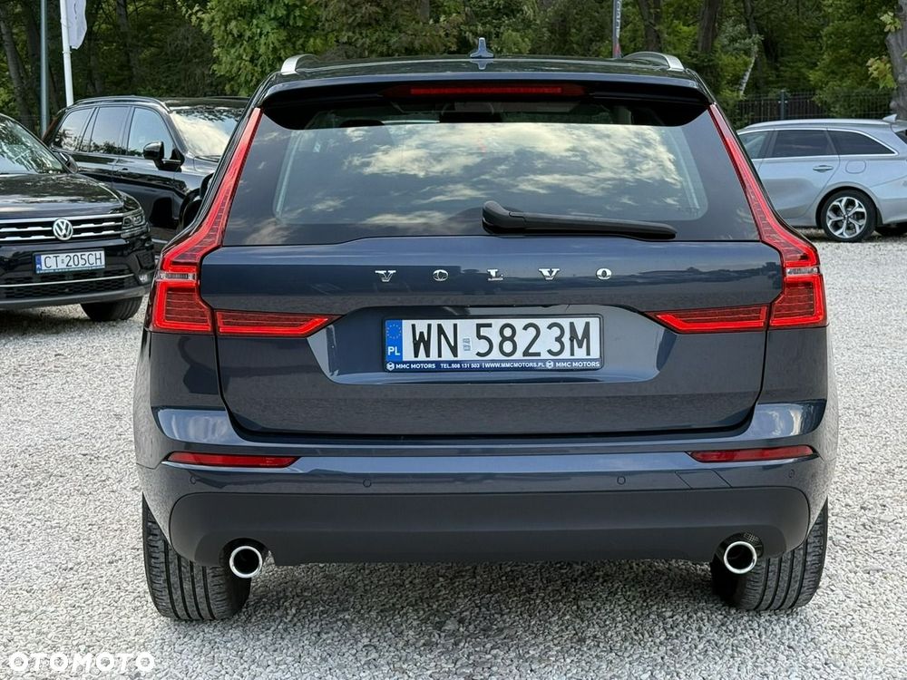 Volvo XC 60 D4 Momentum Pro - 4