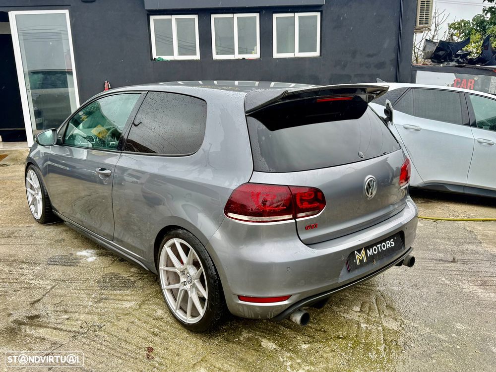 VW Golf 2.0 TSi GTI DSG - 29