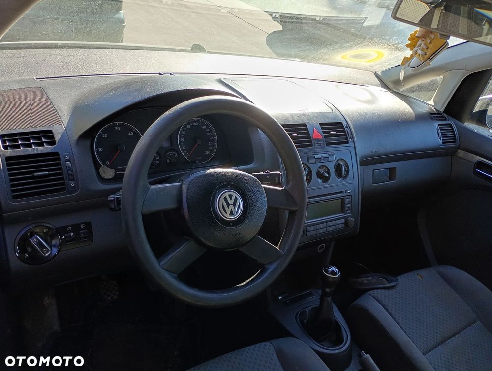 VW TOURAN 03-06 1.9 TDI RADIO ORYGINALNE - 1