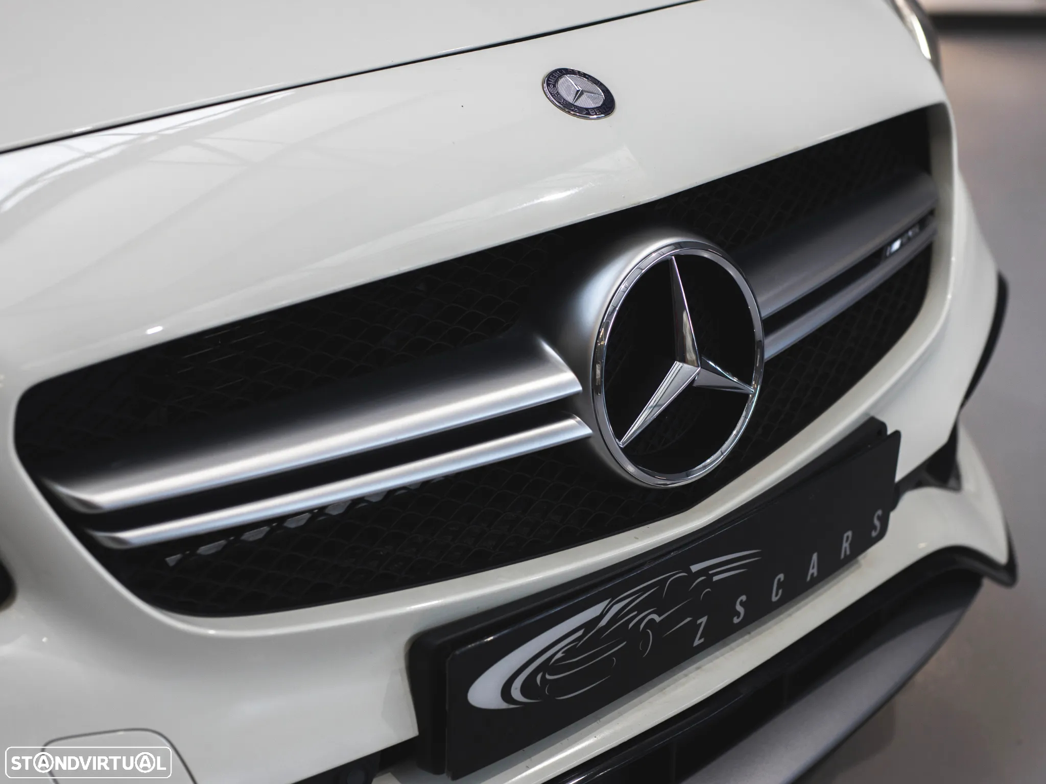 Mercedes-Benz A 45 AMG 4-Matic - 10