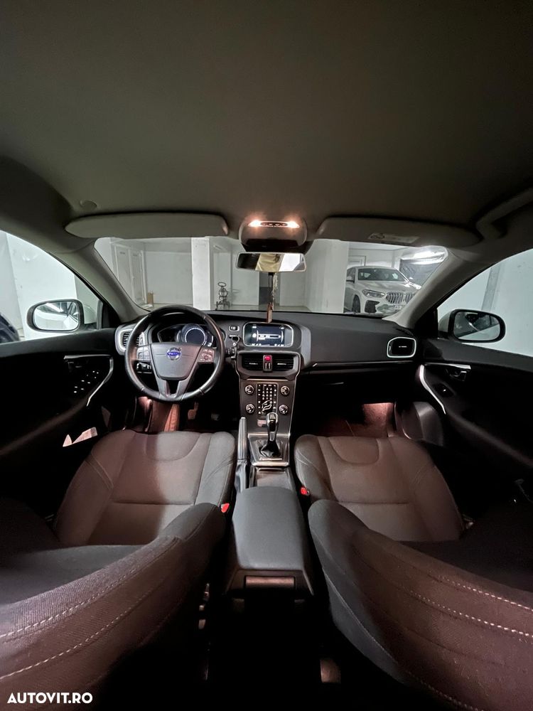 Volvo V40 D2 Basic - 5