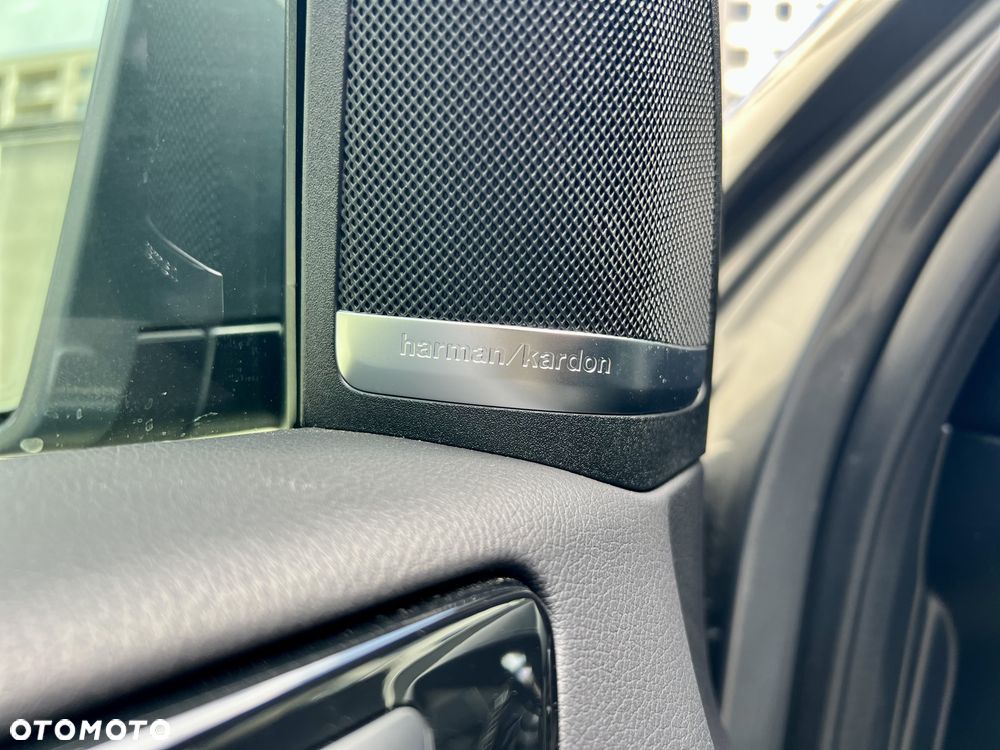 Mercedes-Benz GLS - 21