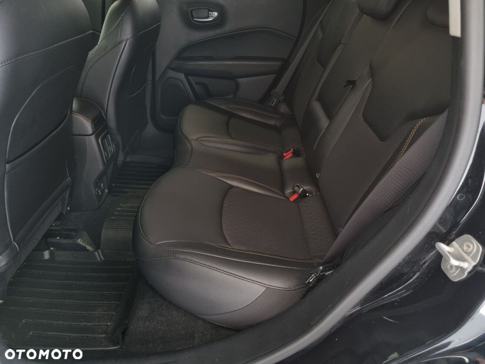 Jeep Compass 1.4 TMair Limited 4WD S&S - 8