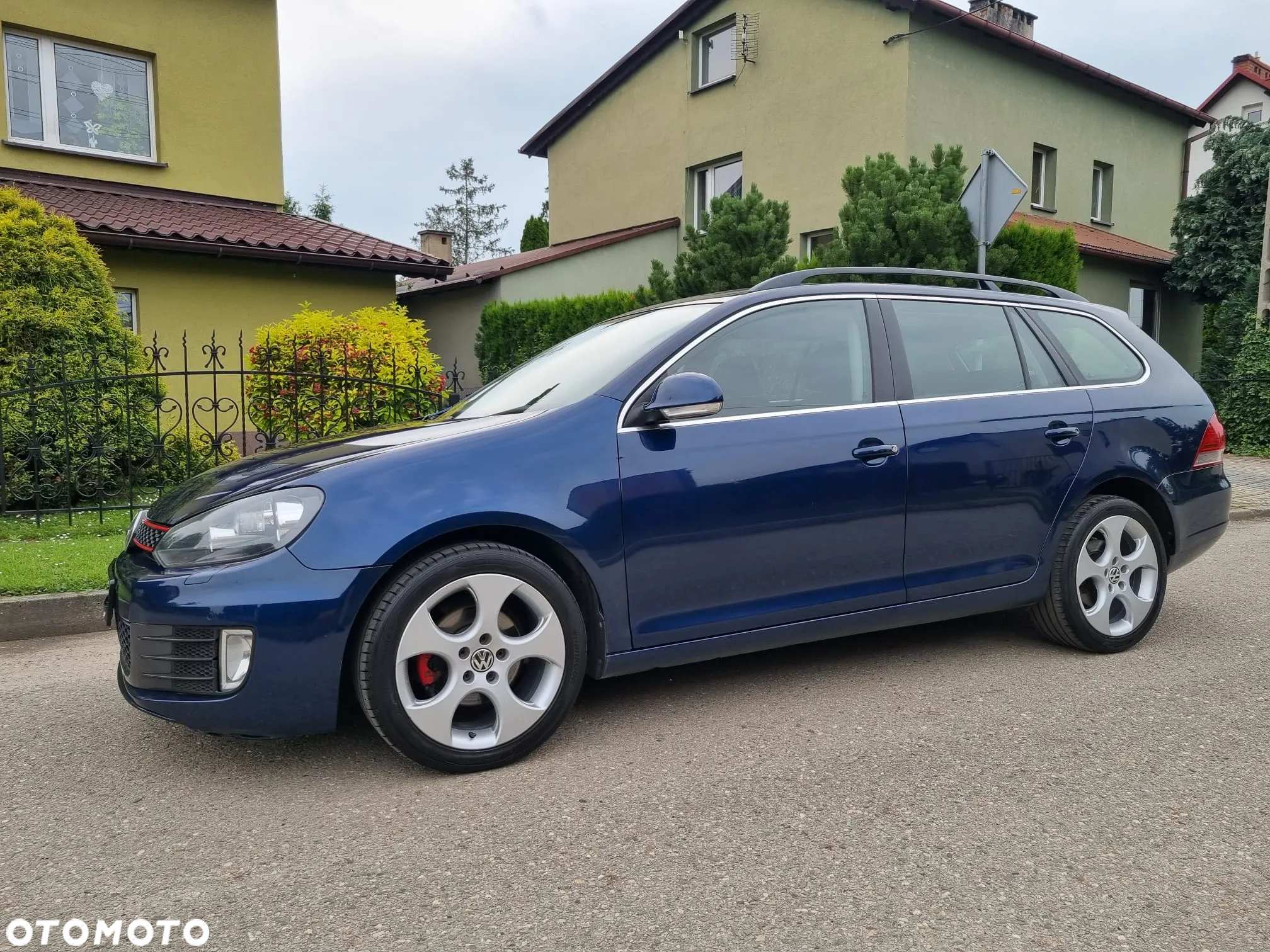 Volkswagen Golf 1.6 TDI DPF Trendline - 2