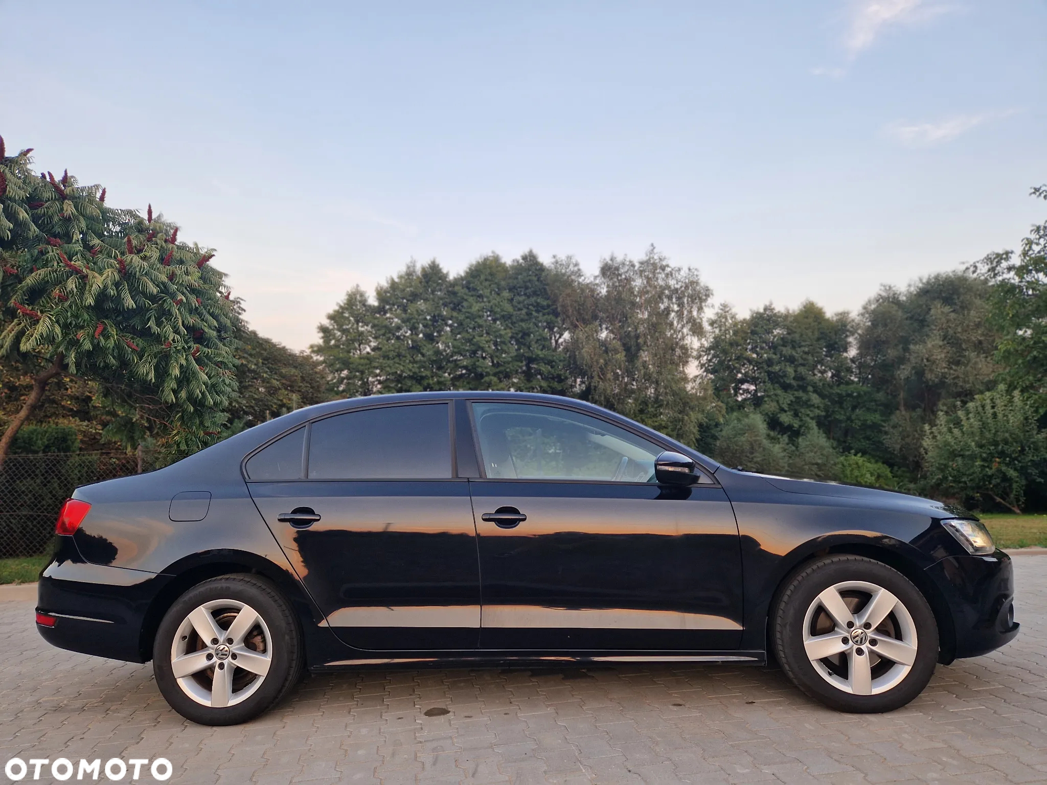 Volkswagen Jetta 1.6 TDI BMT Comfortline - 19