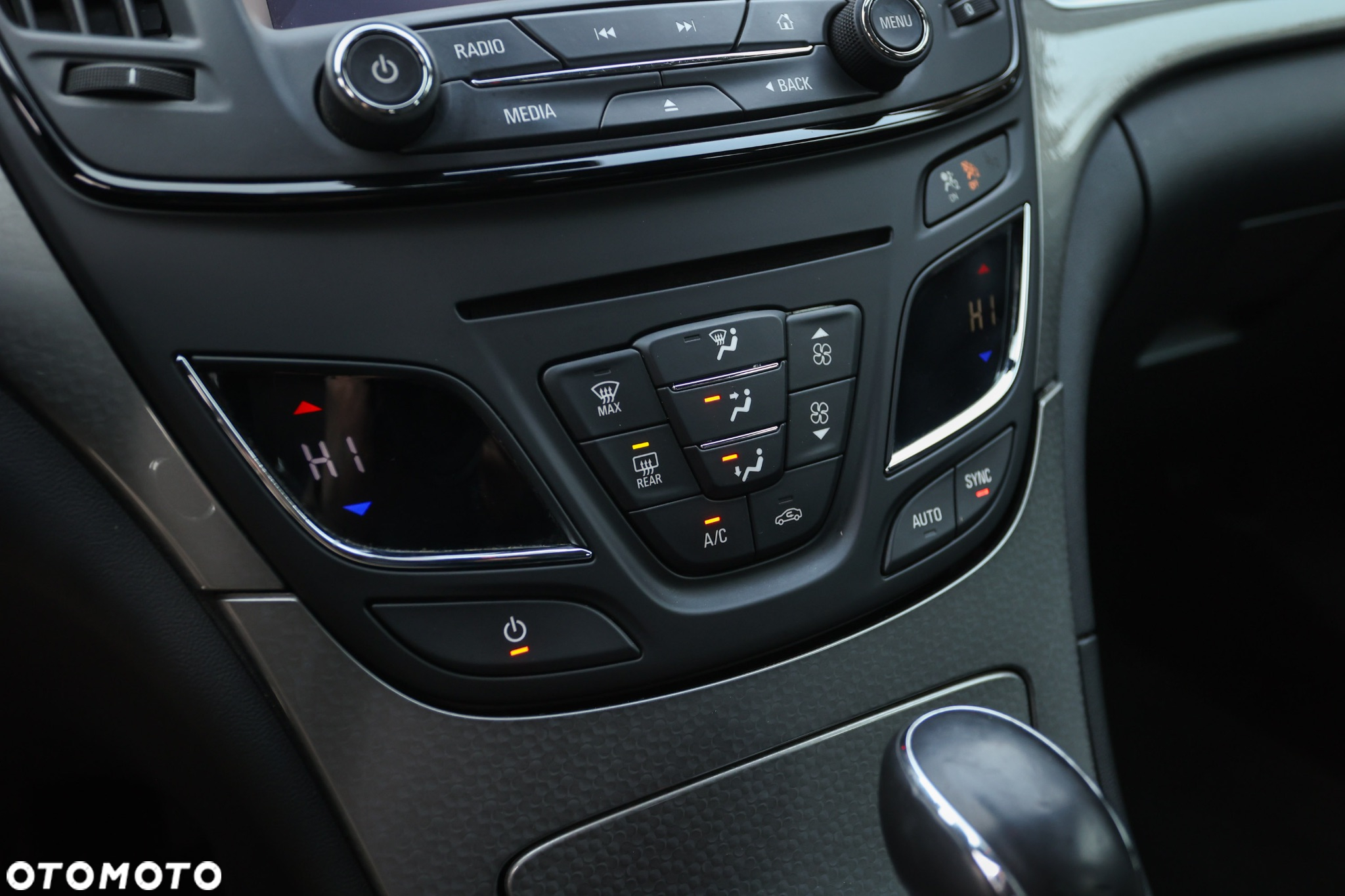 Opel Insignia - 29