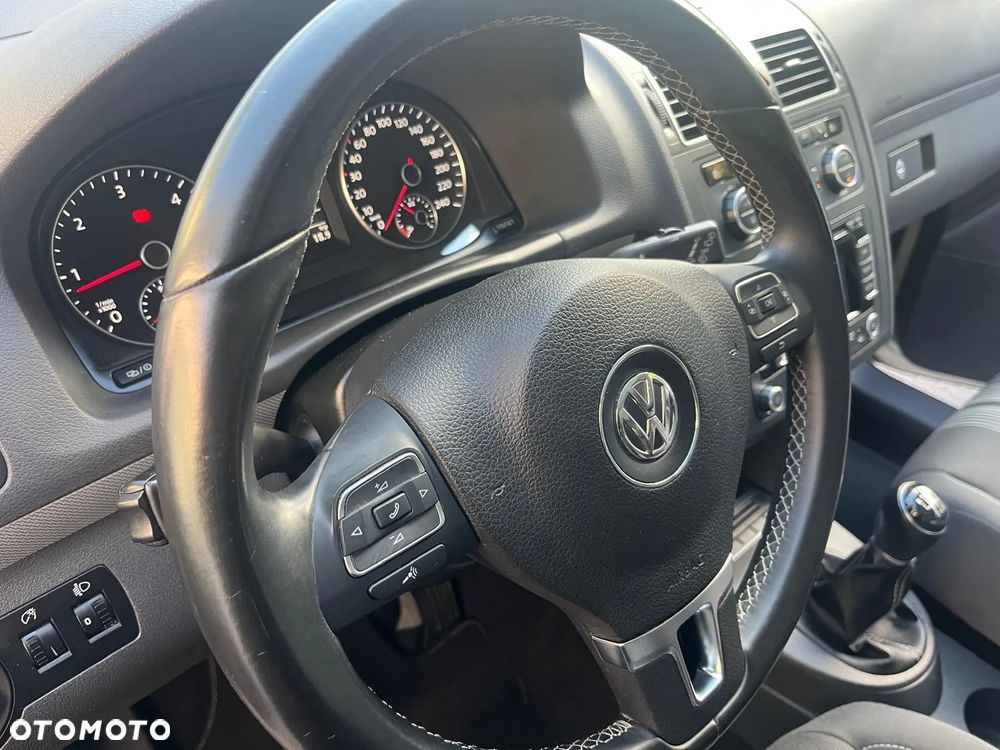 Volkswagen Touran 1.6 TDI DPF MATCH - 12