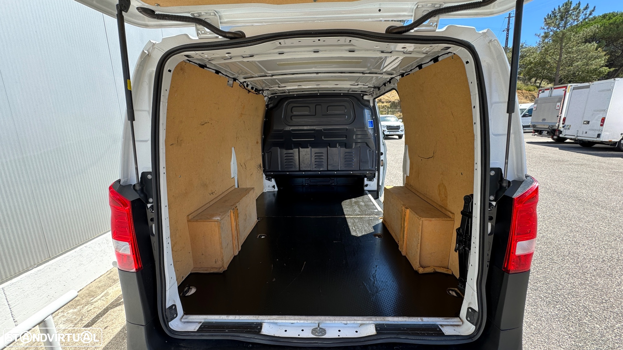 Mercedes-Benz Vito 111 CDI/32 Longa - 2