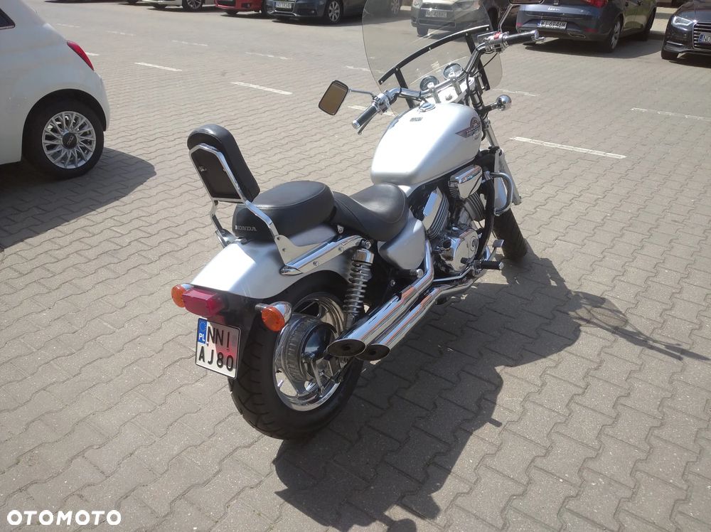 Honda VF - 6